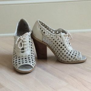 Nordstrom Hinge heels